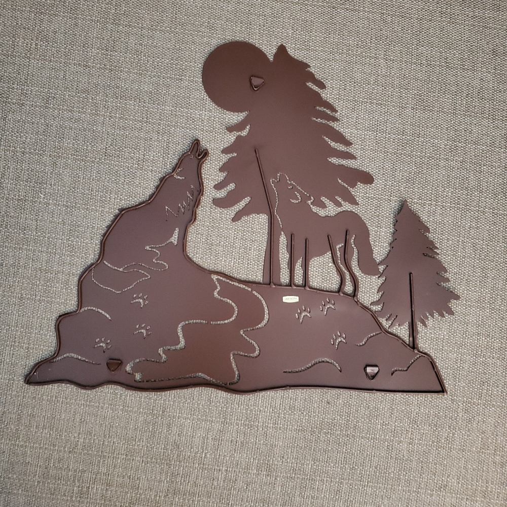 Wolf Rustic Metal Wall Art Hanging - Picture 5 of 11
